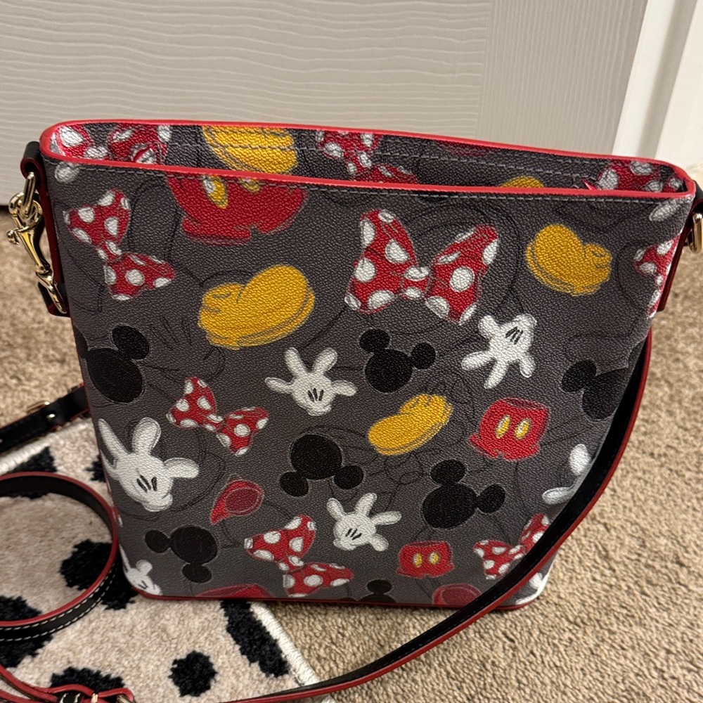Disney Dooney & Bourke Mickey and Minnie Crossbody Bag - Picture 15 of 16